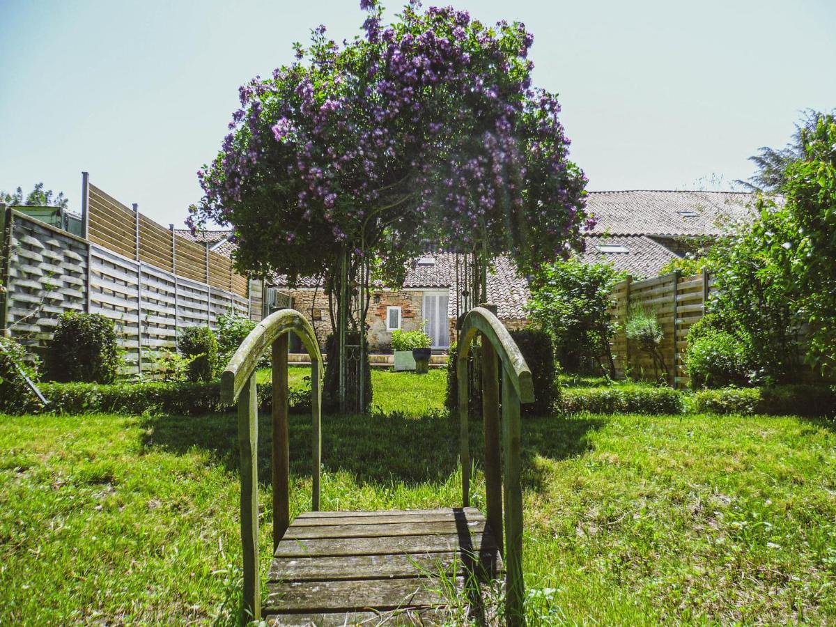 La Laujere Ivie - Gite & Piscine Privative Saint-Hilaire-du-Bois  Zewnętrze zdjęcie