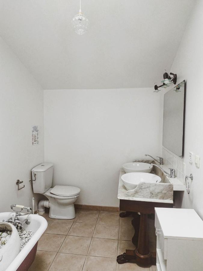 La Laujere Ivie - Gite & Piscine Privative Saint-Hilaire-du-Bois  Zewnętrze zdjęcie