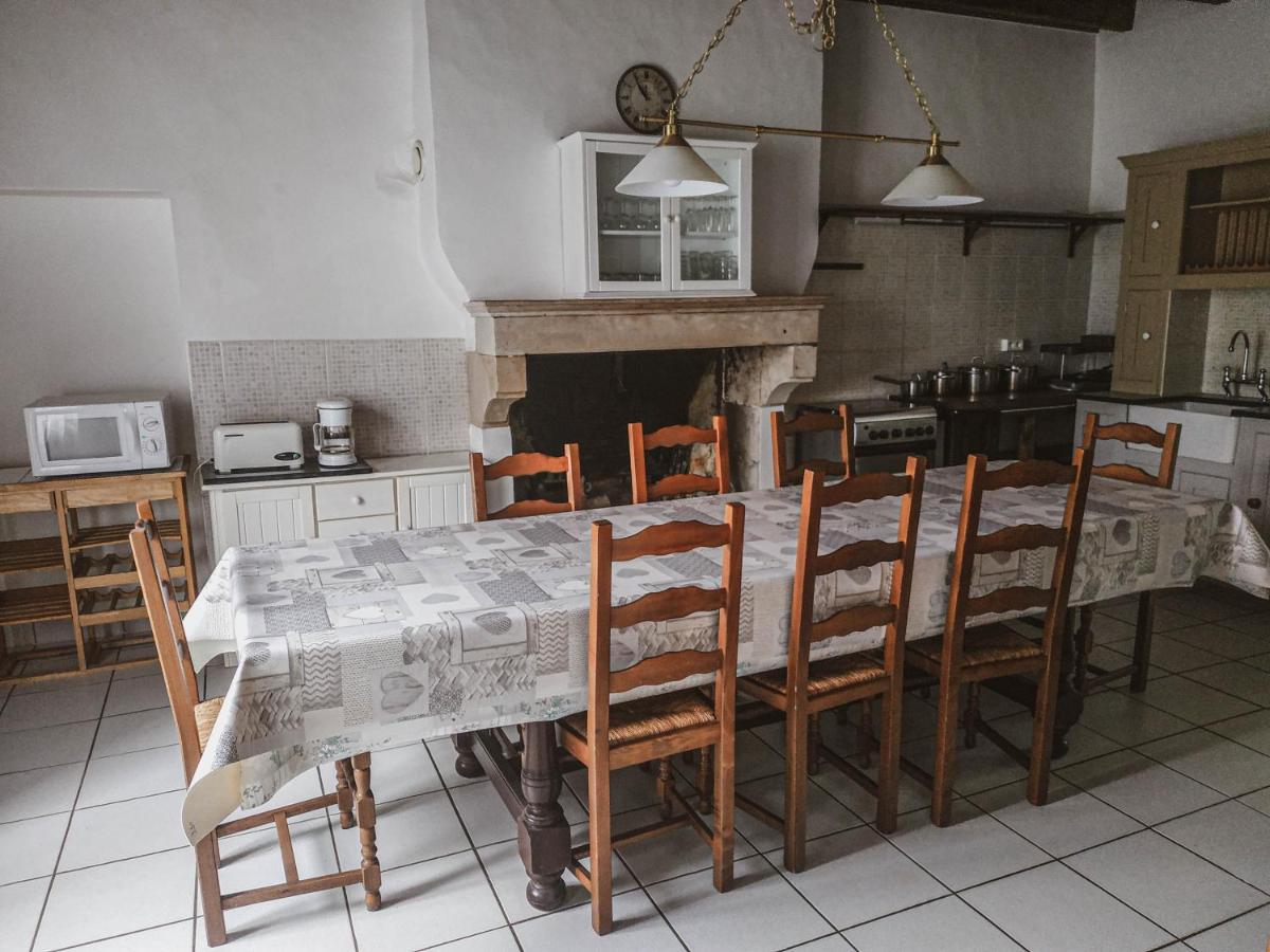 La Laujere Ivie - Gite & Piscine Privative Saint-Hilaire-du-Bois  Zewnętrze zdjęcie
